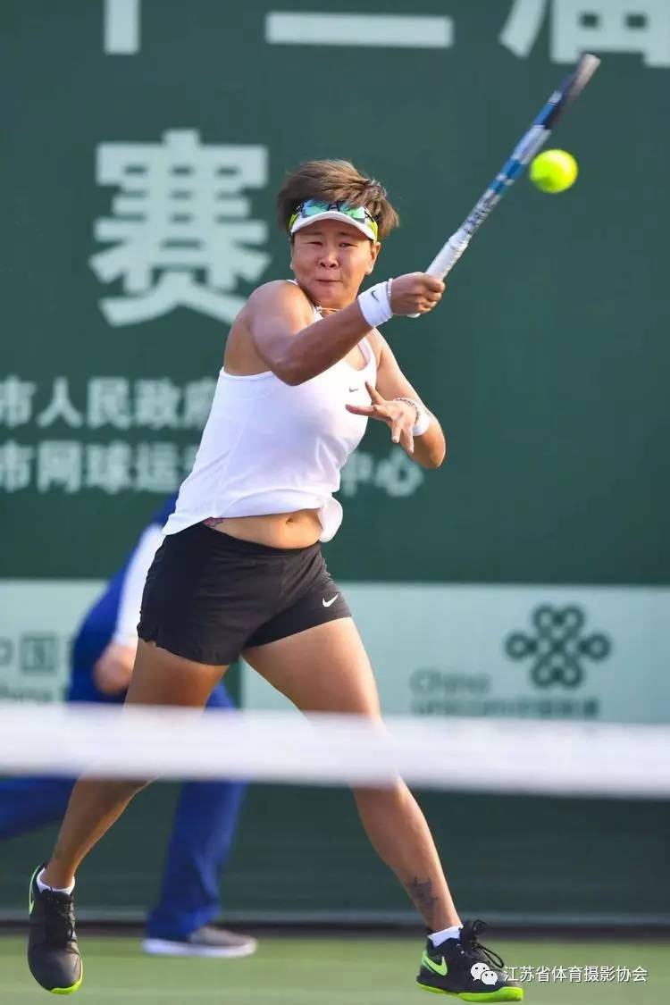 江苏队完胜北京队,乔治惊艳四座 江苏队完胜北京队,乔治惊艳四座